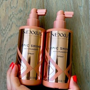 Epic shine anti humidity spray by NEXXUS.
